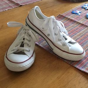Kids converse shoes